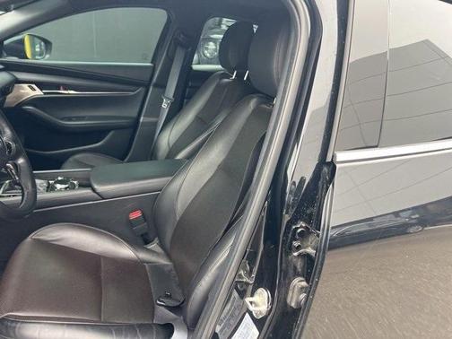 2024 Mazda Mazda3 Premium Plus