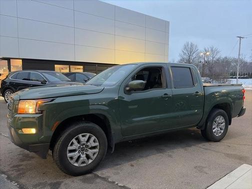 2023 Nissan Frontier SV