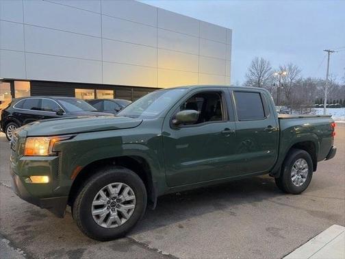 2023 Nissan Frontier SV