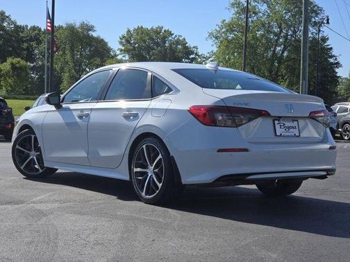 Platinum White Pearl 2024 Honda Civic Touring