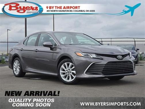 2022 Toyota Camry LE