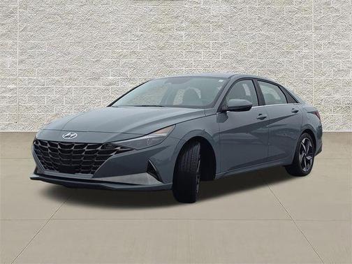 2022 Hyundai ELANTRA Limited