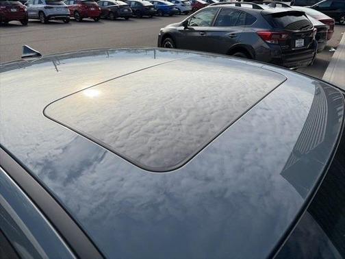 2022 Hyundai ELANTRA Limited