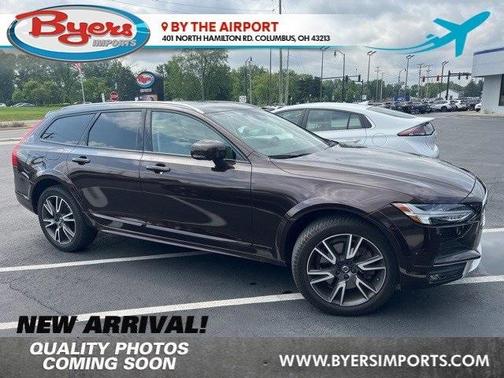 2017 Volvo V90 Cross Country T6