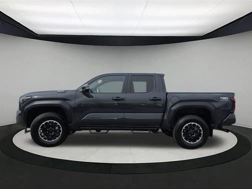 2024 Toyota Tacoma Hybrid TRD