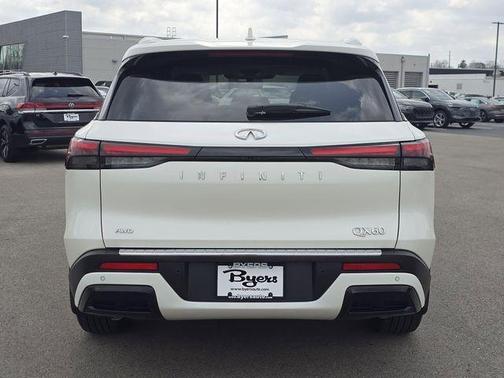 2025 INFINITI QX60 Luxe