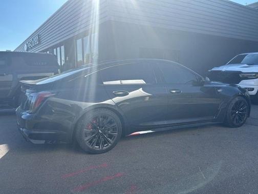 2024 Cadillac CT5-V Blackwing