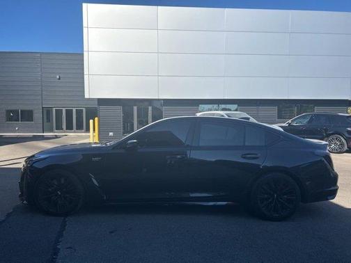 2024 Cadillac CT5-V Blackwing