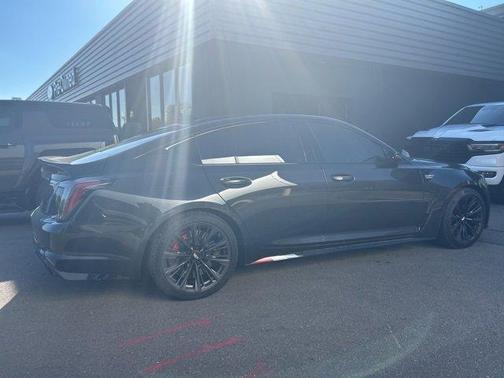 2024 Cadillac CT5-V Blackwing