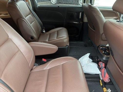 2019 Toyota Sienna Limited