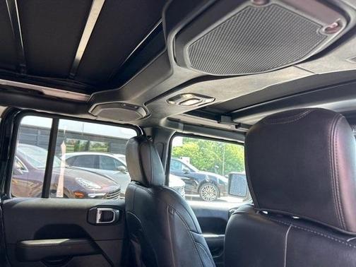 2021 Jeep Wrangler Unlimited Sahara Altitude
