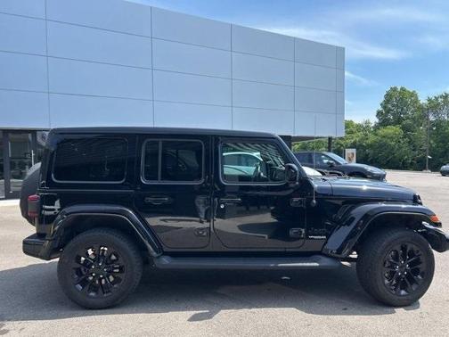 2021 Jeep Wrangler Unlimited Sahara Altitude
