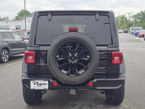 2021 Jeep Wrangler Unlimited Sahara Altitude
