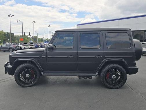 Obsidian Black 2026 Mercedes-Benz AMG G 63 Base