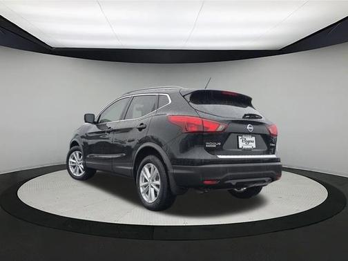 2017 Nissan Rogue Sport SV