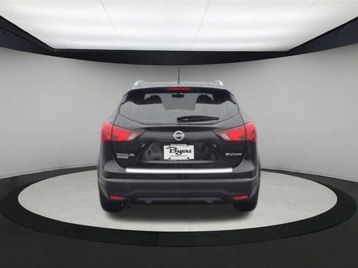 2017 Nissan Rogue Sport SV