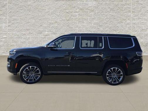 Diamond Black 2024 Jeep Grand Wagoneer Series III