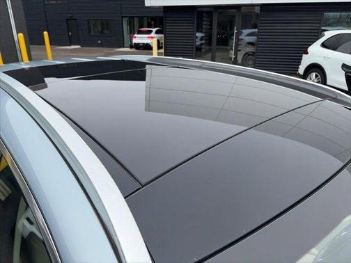 2018 Mercedes-Benz GLC 300 Base 4MATIC