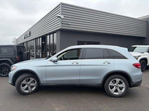 2018 Mercedes-Benz GLC 300 Base 4MATIC