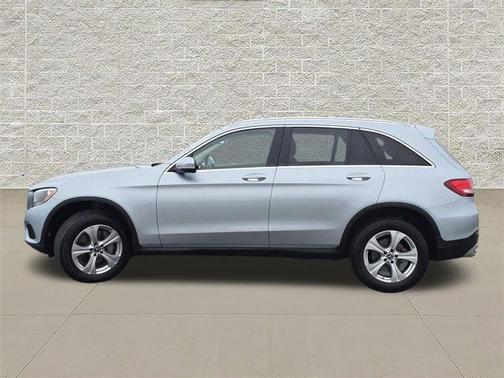 2018 Mercedes-Benz GLC 300 Base 4MATIC