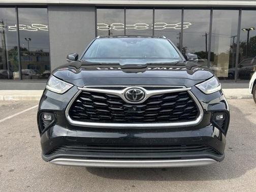 2020 Toyota Highlander Platinum