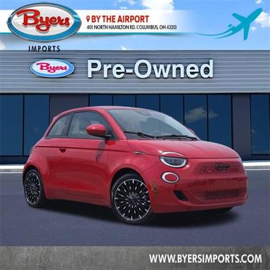 2024 FIAT 500e Base