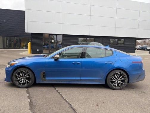 2022 Kia Stinger GT-Line