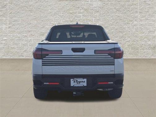 Ice White 2022 Hyundai SANTA CRUZ 2.5L SEL
