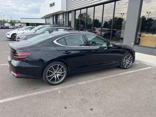 Vik Black 2024 Genesis G70 2.5T