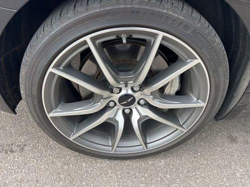 Vik Black 2024 Genesis G70 2.5T