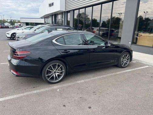 Vik Black 2024 Genesis G70 2.5T