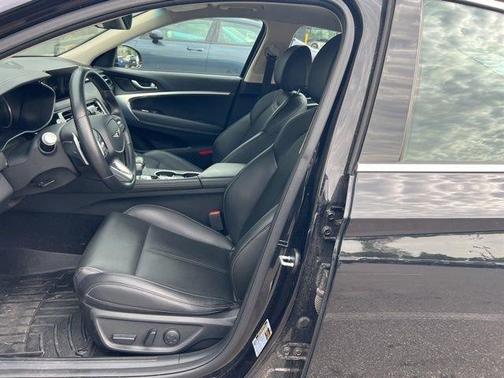 Vik Black 2024 Genesis G70 2.5T