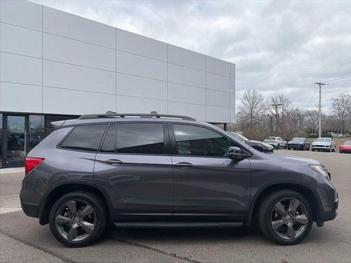 Modern Steel Metallic 2021 Honda Passport Touring