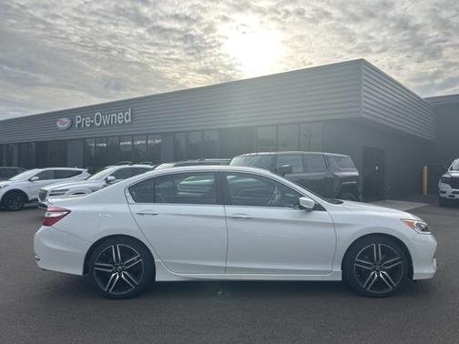 2017 Honda Accord Sport