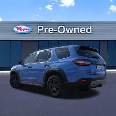 2023 Honda Pilot TrailSport