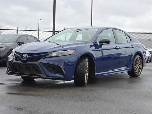2024 Toyota Camry SE Nightshade