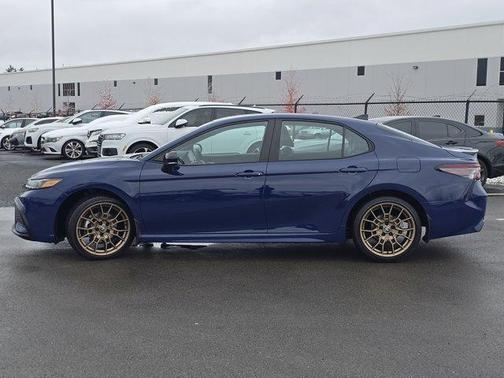 2024 Toyota Camry SE Nightshade