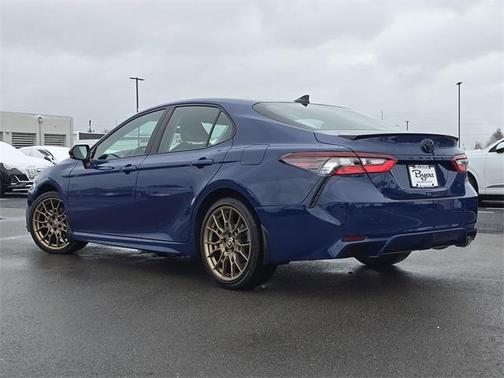 2024 Toyota Camry SE Nightshade