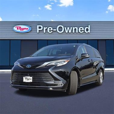 2023 Toyota Sienna Platinum 7 passenger