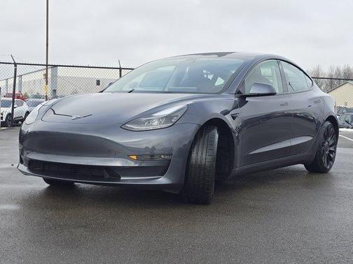 2023 Tesla Model 3 Performance