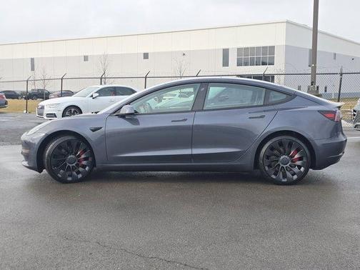 2023 Tesla Model 3 Performance