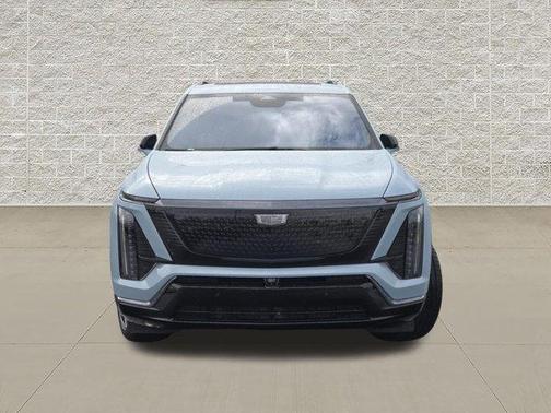 Metallic 2026 Cadillac VISTIQ Sport