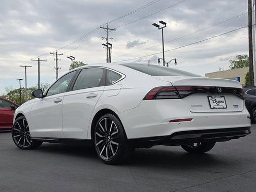 Platinum White Pearl 2024 Honda Accord Hybrid Touring
