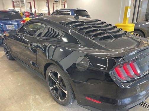 2021 Ford Mustang EcoBoost
