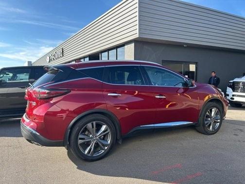 2022 Nissan Murano Platinum