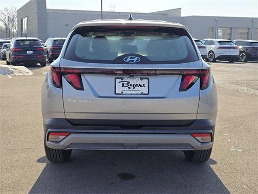 2025 Hyundai TUCSON SE