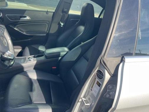 2015 Mercedes-Benz CLA-Class 