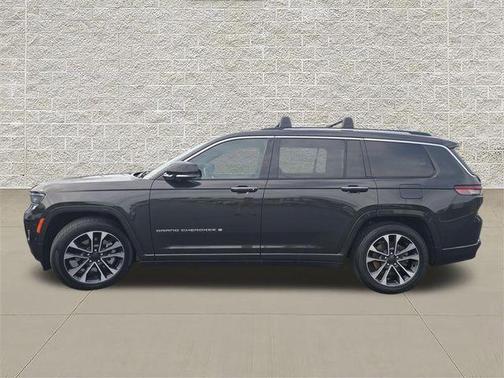 Rocky Mountain Pearlcoat 2022 Jeep Grand Cherokee L Overland
