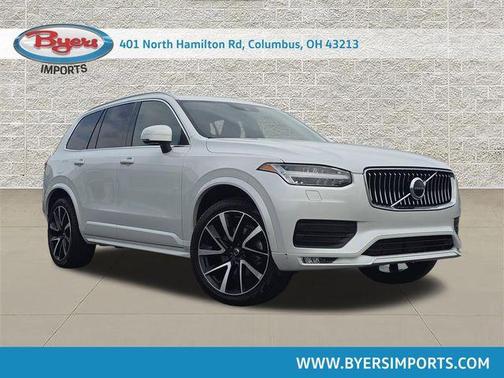 Crystal White Metallic 2022 Volvo XC90 T6 Momentum 7 Passenger