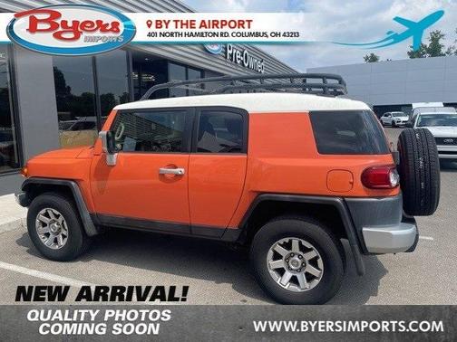 2014 Toyota FJ Cruiser Base